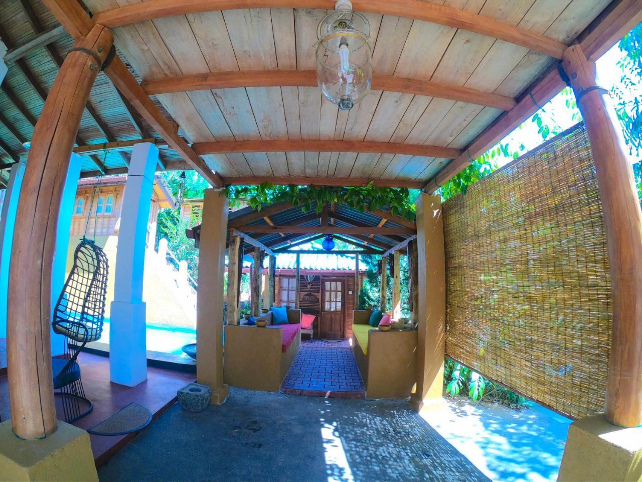 Отель Plantation Retreat Pathadumbara Экстерьер фото